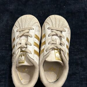 Adidas Sneakers Toddler Size 8 White and Gold
